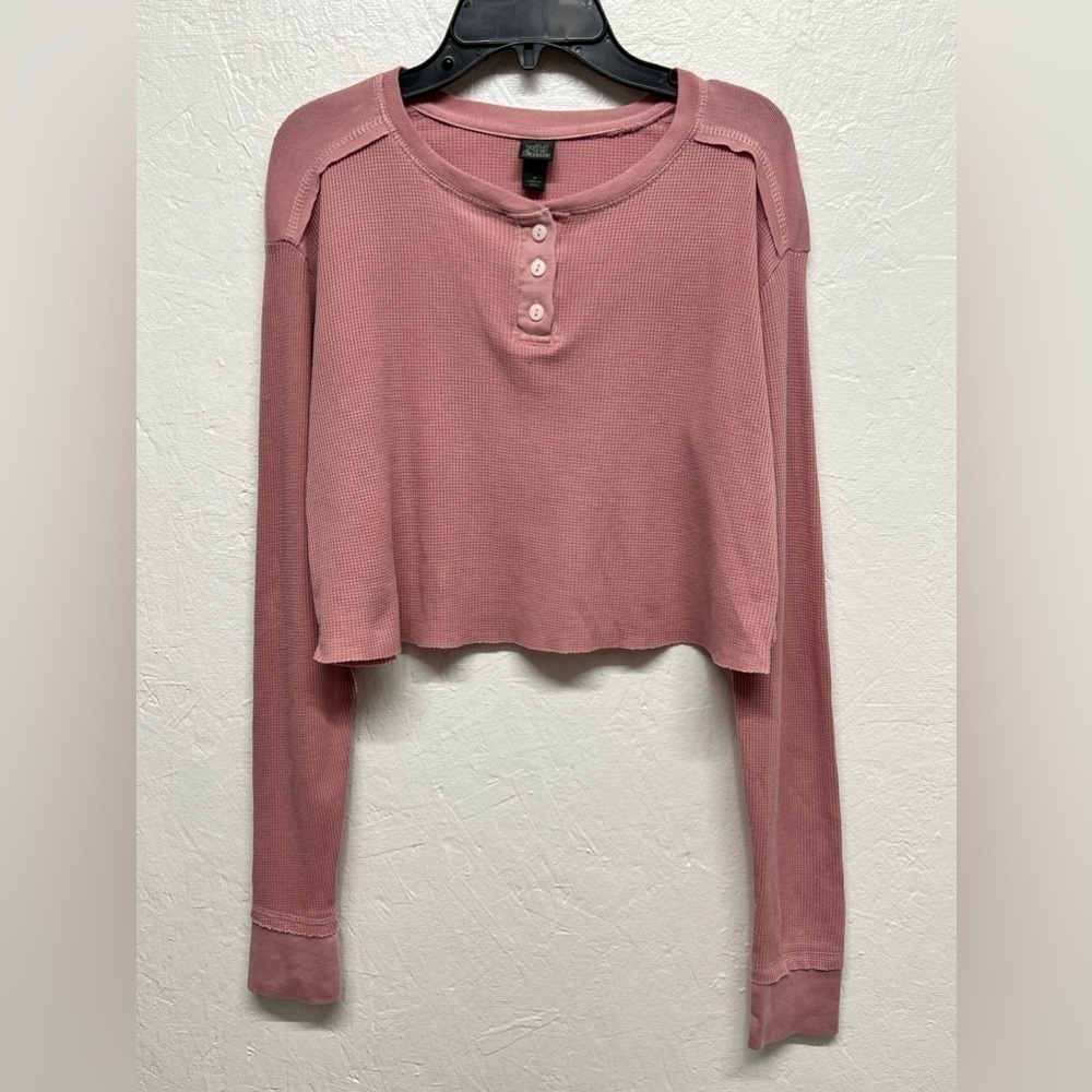 WILD Fable Women's Boxy Long Sleeve Waffle Henley T Shirt